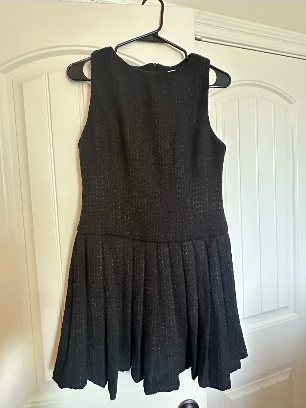 Commense Black Textured Sleeveless Mini Dress